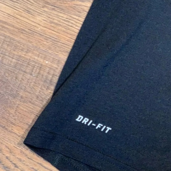 Nike Dri Fit Tshirt Size Small Bundle of 3 - Picture 9 of 14